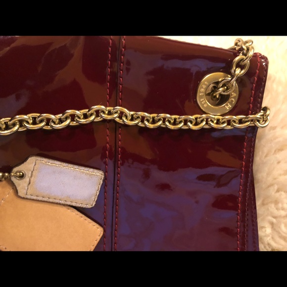 Wine red vernis CoachSOLD - Picture 8 of 8